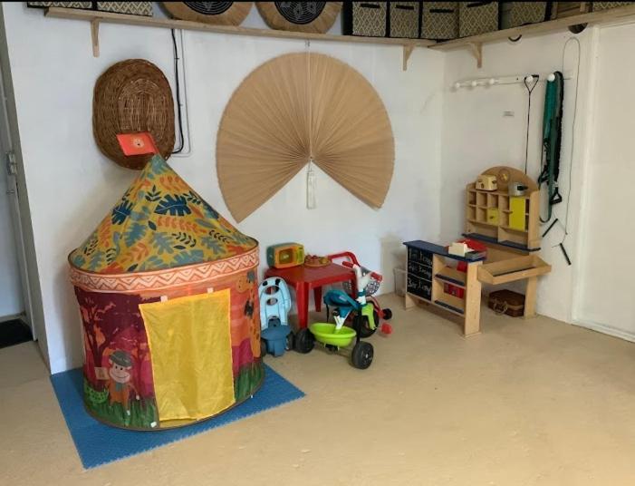 La Villa Du Menhir Chambre D'Hotes Bize-Minervois Eksteriør billede